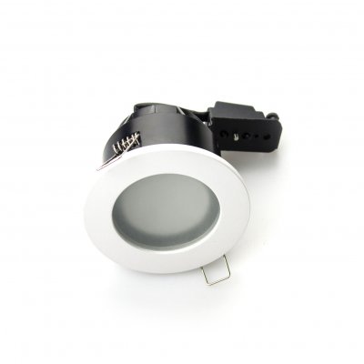 PP 823 WH OPRAWA HALOGENOWA HERMETYCZNA IP65