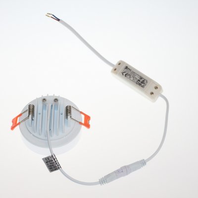 PP 825 IP OPRAWA LED - HERMETYCZNA IP44 - GŁĘBOKOŚĆ 3 CM !
