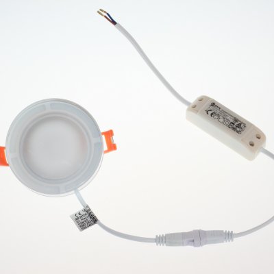 PP 827 IP OPRAWA LED - HERMETYCZNA IP44 - GŁĘBOKOŚĆ 3 CM !