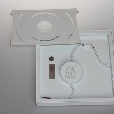 PP P 801/12W WH PLAFON LED 980lm = 75W - SUPER PŁASKI WYS. 2,3 CM !